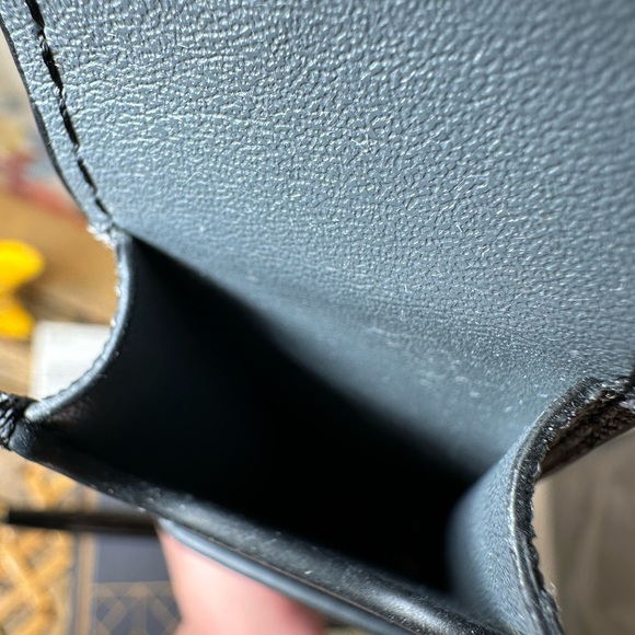 ✍️Parker Pen black and gold with box and case writes in black - Picture 9 of 12